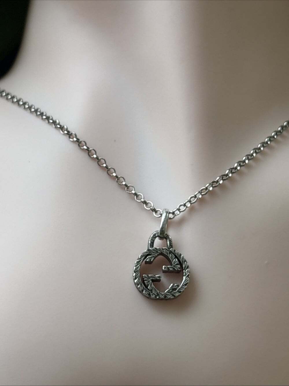 Gucci 925 Silver Interlocking Double G Logo Textured Pendant Rolo Necklace 19" - Picture 6 of 16